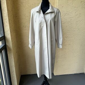 Rain Shedder Beige/Tan Midi Trench Coat 13/14 Vintage